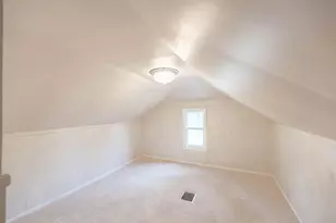 2502 W Kimberly Ave, Milwaukee, WI 53221 - Photo 9