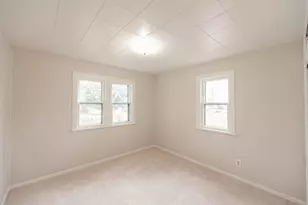 2502 W Kimberly Ave, Milwaukee, WI 53221 - Photo 7