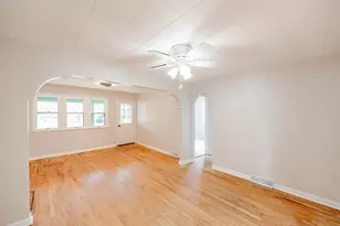 2502 W Kimberly Ave, Milwaukee, WI 53221 - Photo 3