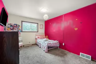 10340 W Rogers St, West Allis, WI 53227 - Photo 15