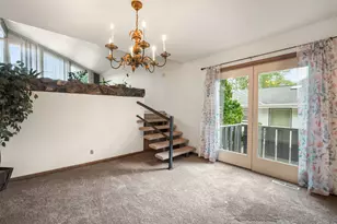 10340 W Rogers St, West Allis, WI 53227 - Photo 7