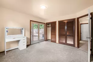 10340 W Rogers St, West Allis, WI 53227 - Photo 13