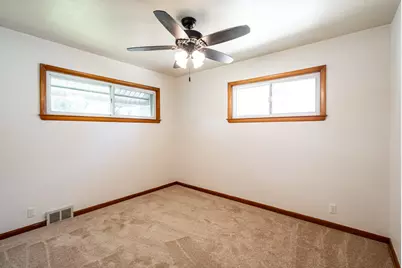 3744 S 48th St, Milwaukee, WI 53220 - Photo 11