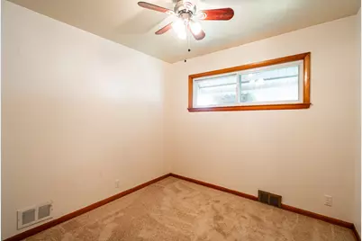 3744 S 48th St, Milwaukee, WI 53220 - Photo 13