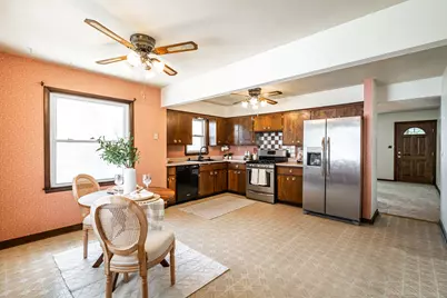 3744 S 48th St, Milwaukee, WI 53220 - Photo 5