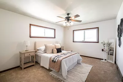 3744 S 48th St, Milwaukee, WI 53220 - Photo 7
