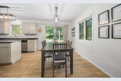 1330  Oak Tree Ct, Slinger, WI 53086 - Photo 5