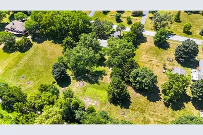 W230S5930  Molla Dr, Waukesha, WI 53189 - Photo 29