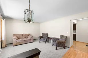 W230S5930 Molla Dr, Waukesha, WI 53189 - Photo 7