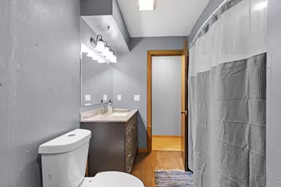 W230S5930  Molla Dr, Waukesha, WI 53189 - Photo 19