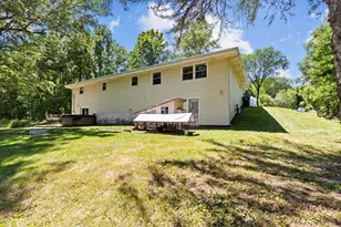 W230S5930 Molla Dr, Waukesha, WI 53189 - Photo 41