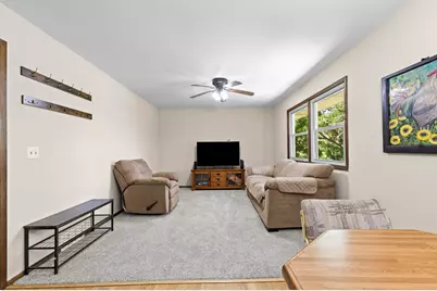 W230S5930  Molla Dr, Waukesha, WI 53189 - Photo 13
