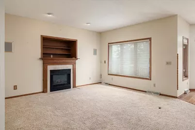 508  Curt Rd, Holmen, WI 54636 - Photo 5