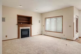 508 Curt Rd, Holmen, WI 54636 - Photo 5