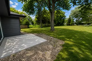 7245 S 35th St, Franklin, WI 53132 - Photo 29