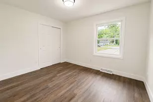 7245 S 35th St, Franklin, WI 53132 - Photo 17
