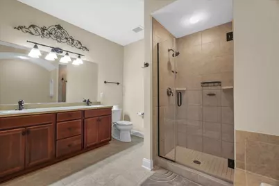 17490  Crest Hill Dr #10, Brookfield, WI 53045 - Photo 23