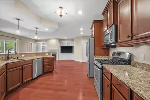 17490 Crest Hill Dr, Brookfield, WI 53045 - Photo 3