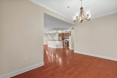 17490  Crest Hill Dr #10, Brookfield, WI 53045 - Photo 7