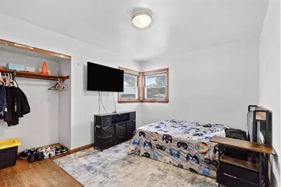 4929 N 89th St, Milwaukee, WI 53225 - Photo 13