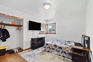 4929 N 89th St, Milwaukee, WI 53225 - Photo 13