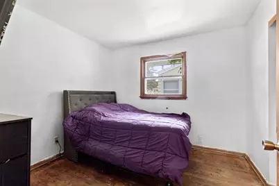 4929 N 89th St, Milwaukee, WI 53225 - Photo 11