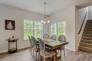 1334 Aberdeen Pl, Oconomowoc, WI 53066 - Photo 7