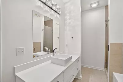 1725 N Palmer St #G, Milwaukee, WI 53212 - Photo 9