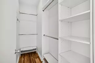 1725 N Palmer St, Milwaukee, WI 53212 - Photo 11