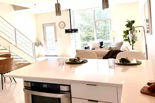 1725 N Palmer St, Milwaukee, WI 53212 - Photo 3