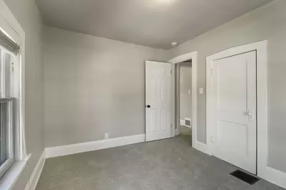 2101  74th St, Kenosha, WI 53143 - Photo 11