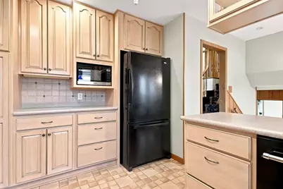 1810  Richmond Rd, Twin Lakes, WI 53181 - Photo 9