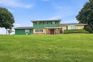 1810 Richmond Rd, Twin Lakes, WI 53181 - Photo 1