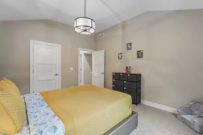 1646  Twisted Oak Ct, Hartland, WI 53029 - Photo 65