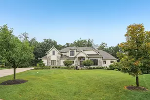 1646 Twisted Oak Ct, Hartland, WI 53029 - Photo 83