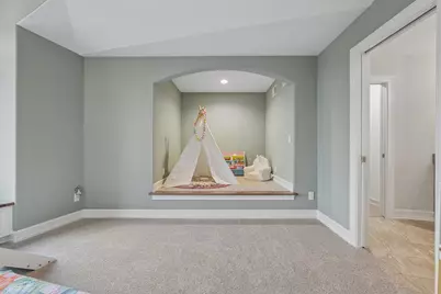 1646  Twisted Oak Ct, Hartland, WI 53029 - Photo 61