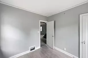 3407 N 38th St, Milwaukee, WI 53216 - Photo 7