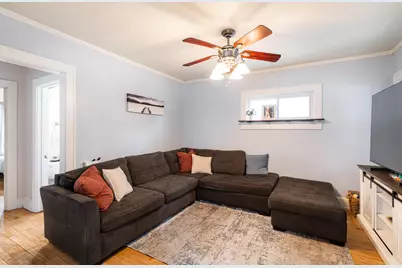 1125 S 56th St, West Allis, WI 53214 - Photo 7