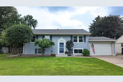3054  29th Ct, La Crosse, WI 54601 - Photo 1