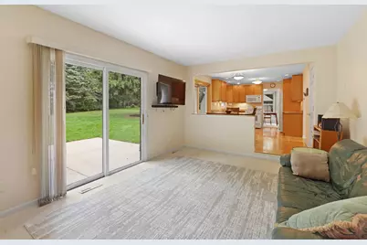 N11W31116  Bunker Hill Trl, Delafield, WI 53018 - Photo 11