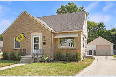 1964 S 91st St, West Allis, WI 53227 - Photo 1