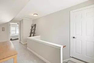1964 S 91st St, West Allis, WI 53227 - Photo 15