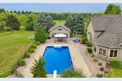 W287N8810  Center Oak Rd, Merton, WI 53029 - Photo 7