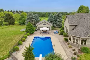 W287N8810 Center Oak Rd, Merton, WI 53029 - Photo 7