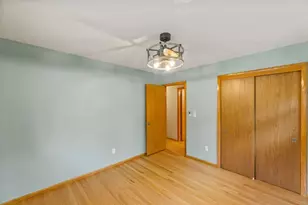 1020 Lilac Ln, Pewaukee, WI 53072 - Photo 21