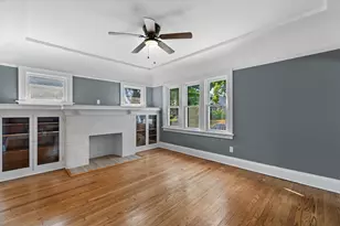 6220 W Girard Ave, Milwaukee, WI 53210 - Photo 13