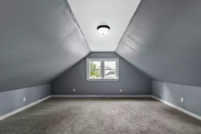 6220 W Girard Ave, Milwaukee, WI 53210 - Photo 25