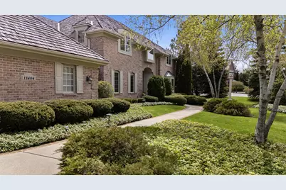 11404 N Justin Dr, Mequon, WI 53092 - Photo 25