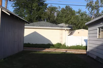 7925  45th Ave, Kenosha, WI 53142 - Photo 17
