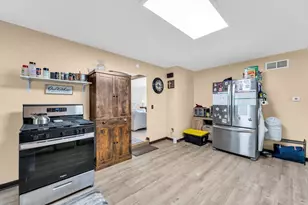 33606 Bohner Dr, Burlington, WI 53105 - Photo 19